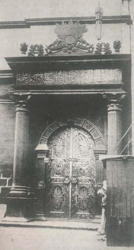 صورة-قديمة-لباب-الرحمة-بالمسجد-النبوي